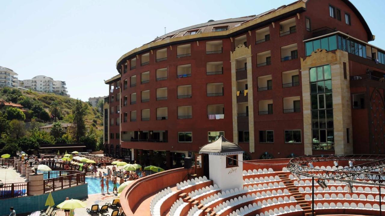 Noxinn Club Hotel Konaklı Exterior foto